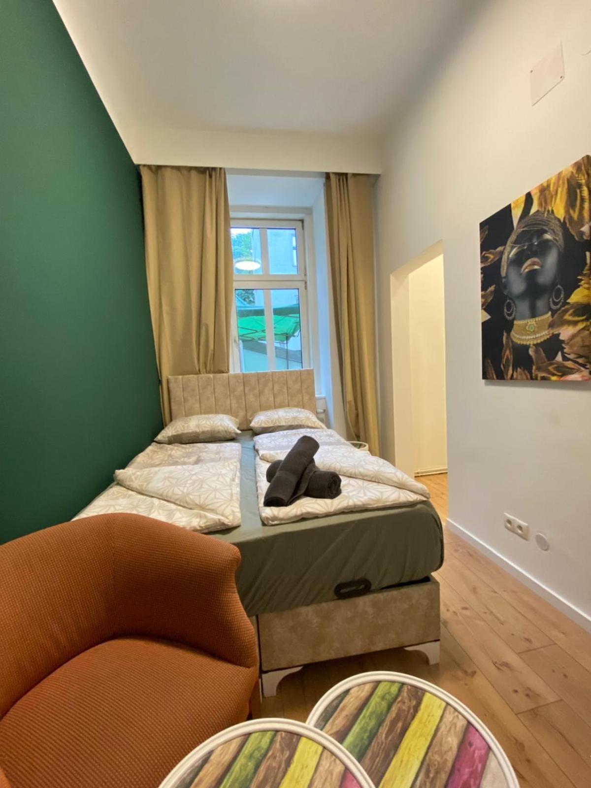 8 Fully Equipped Studio Shared Apt W Terrace Margareten Vienna Esterno foto