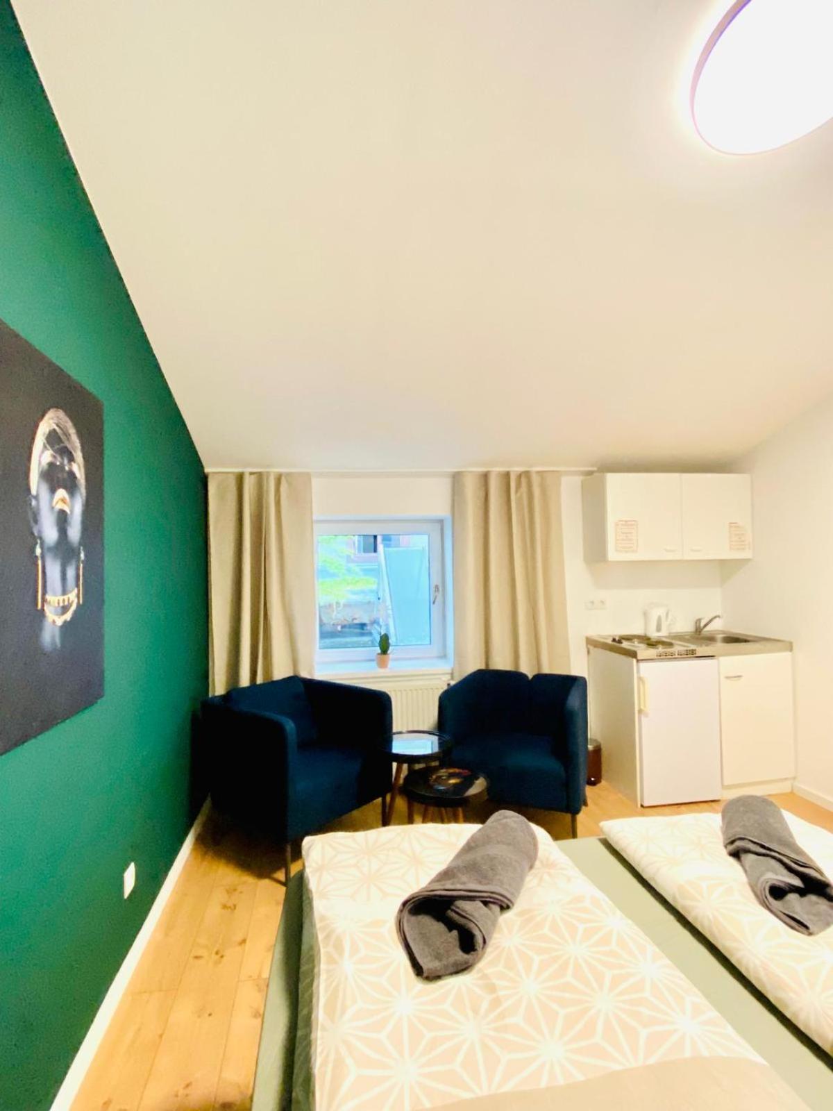 8 Fully Equipped Studio Shared Apt W Terrace Margareten Vienna Esterno foto