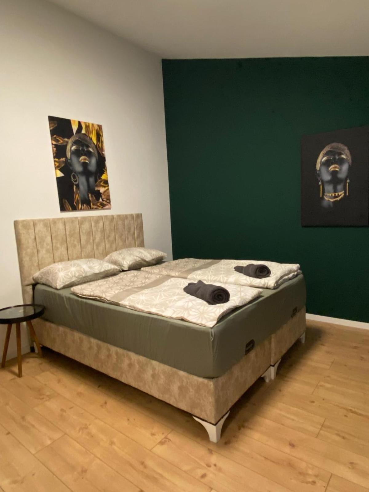 8 Fully Equipped Studio Shared Apt W Terrace Margareten Vienna Esterno foto
