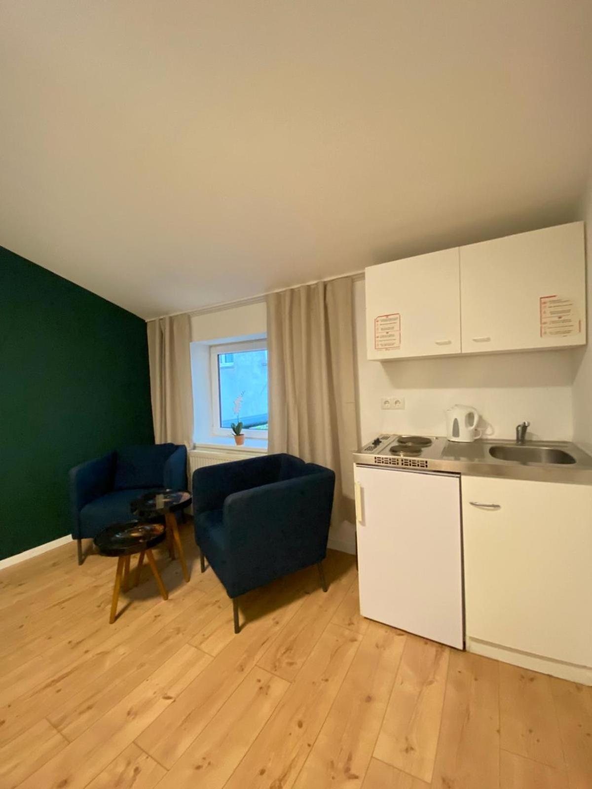 8 Fully Equipped Studio Shared Apt W Terrace Margareten Vienna Esterno foto
