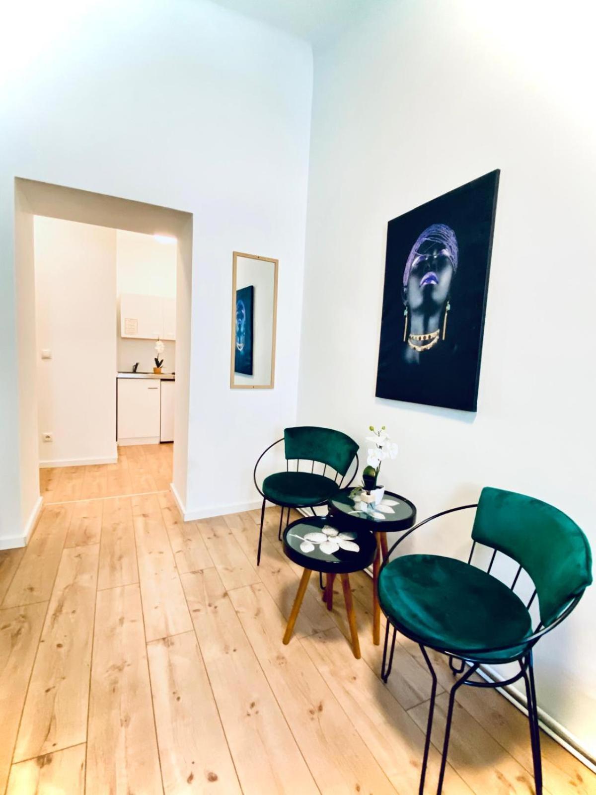 8 Fully Equipped Studio Shared Apt W Terrace Margareten Vienna Esterno foto